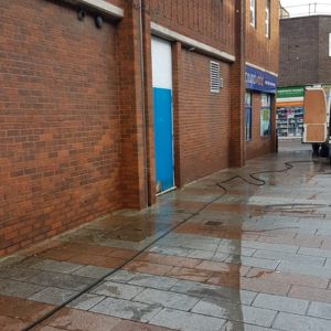 Algae Removal & Façade Cleaning - Poundland Merthyr Algae Removal & Façade Cleaning - Poundland Merthyr