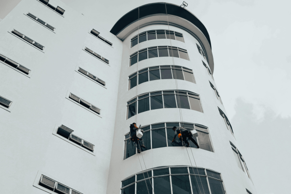Commercial Building Cleaning Services from APT ICC