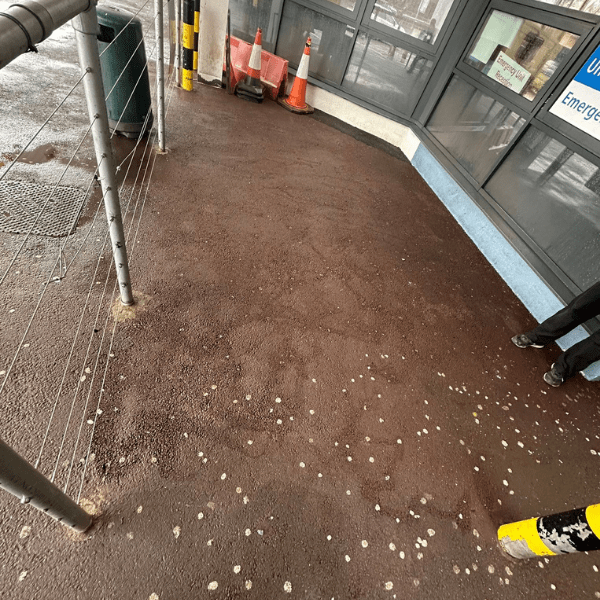 Chewing Gum Removal Service from APT ICC