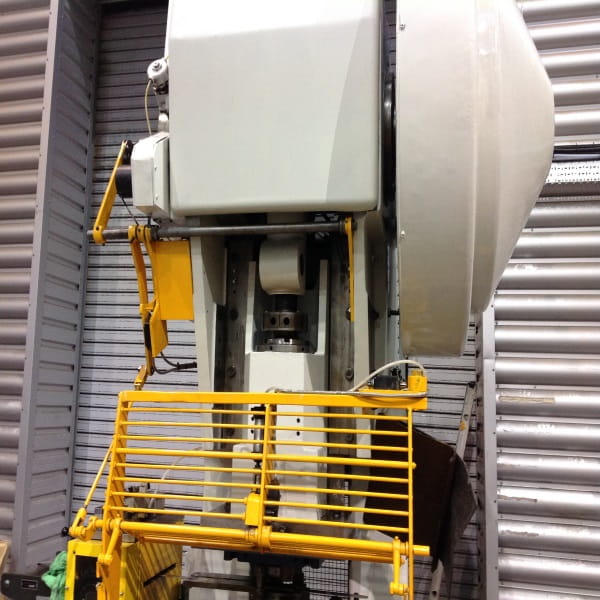 Industrial Machinery Painting & Floor & Warehouse Cleaning at Sun Hydraulics