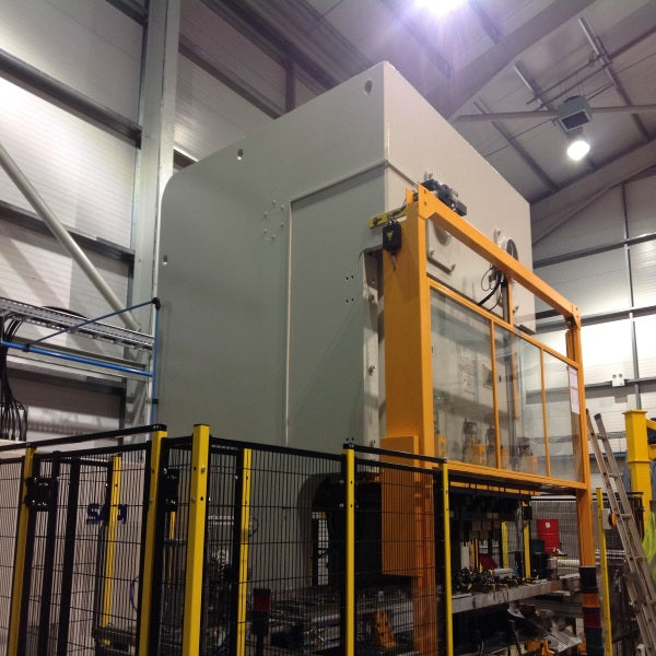 Industrial Machinery Painting & Floor & Warehouse Cleaning at Sun Hydraulics