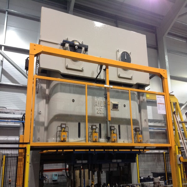 Industrial Machinery Painting & Floor & Warehouse Cleaning at Sun Hydraulics
