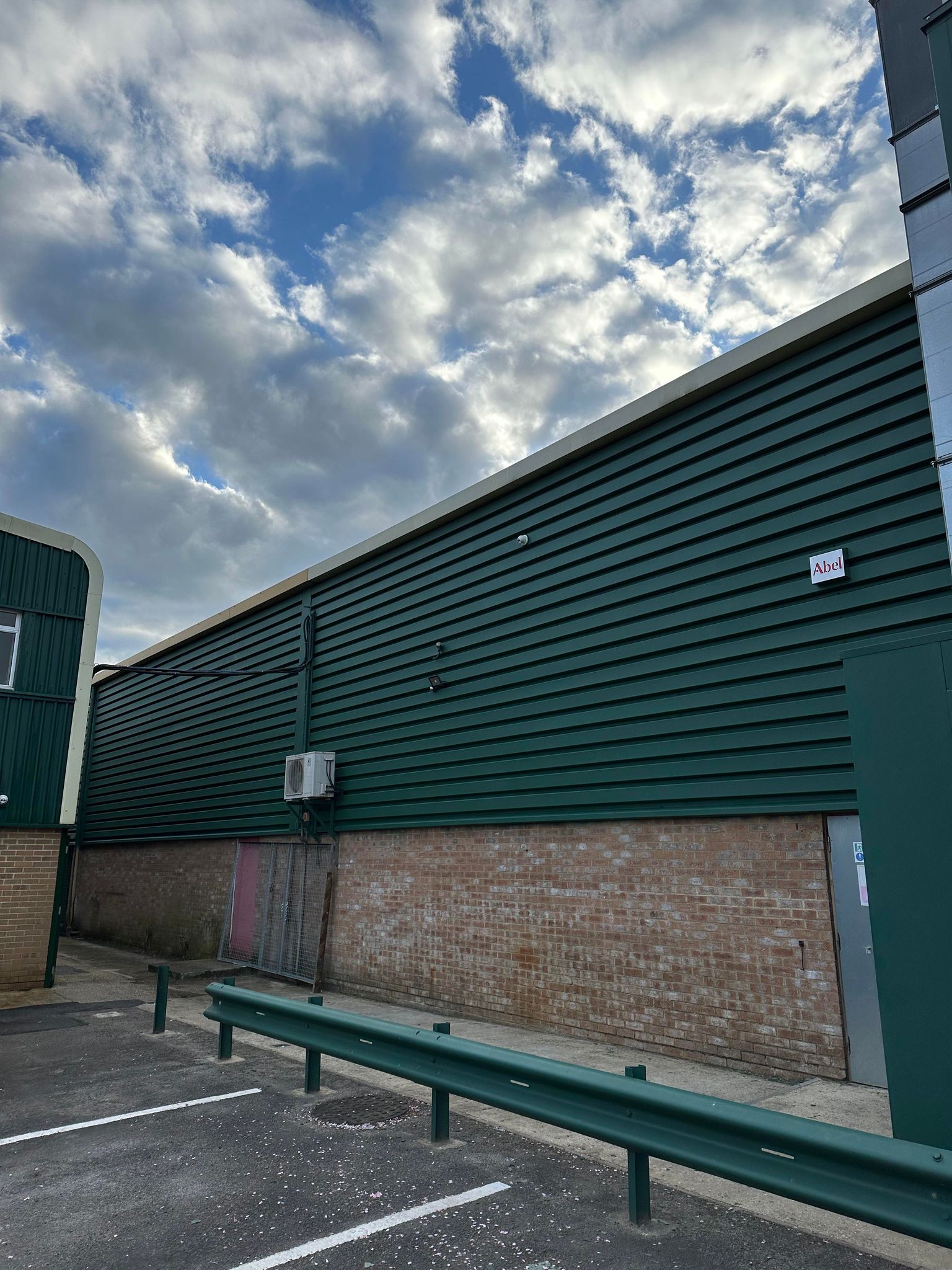 Cladding Restiration at Nicholson McLaren